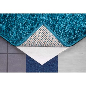 Sottotappeto in tessuto non tessuto OBI, 120x180 cm, per una presa sicura dei tappeti su pavimenti duri e morbidi.