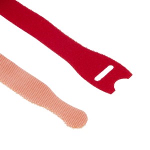 Fascette per cavi rosse e beige per la gestione dei cavi.
