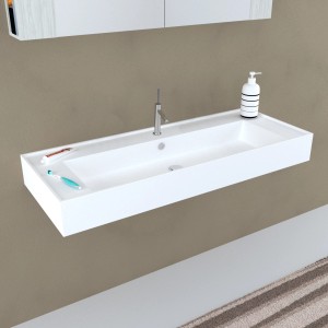 Lavabo singolo t.b.t. bianco rettangolare con rubinetto e accessori bagno.