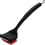 Spazzola per griglia Char-Broil Cool Clean Premium con raschietto e gancio per griglie.