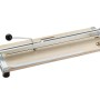 Tagliapiastrelle professionale LUX FSM-610 con base in compensato e rotella di taglio in metallo duro.