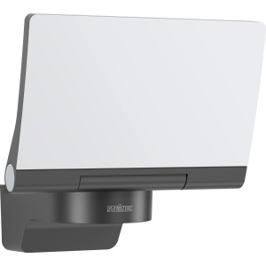 Faretto da esterno Steinel XLED Home 2 grafite con pannello LED orientabile.
