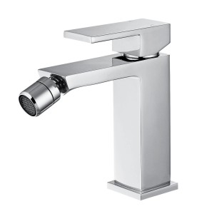 Miscelatore bidet t.b.t. cromato lucido per il bagno.