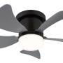 Ventilatore da soffitto grigio t.b.t. con cinque pale e luce LED integrata.
