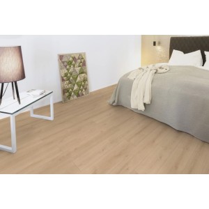 Laminato Kaindl Excellent 8mm Rovere Evoke Crystal in camera da letto.