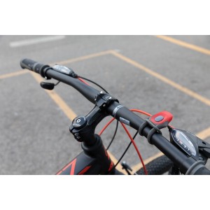 Manubrio bici con campanello rosso e cambio nero. Riparazione e ricambi bici.