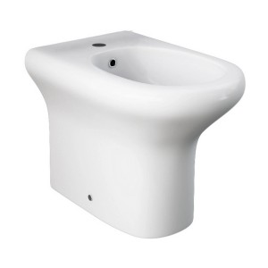 Bidet in ceramica bianca, vista frontale.