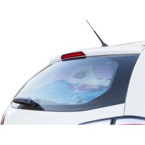 Lunotto posteriore di un'auto bianca, accessorio per interni auto.