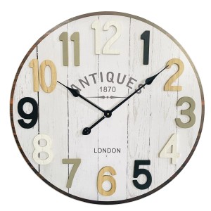 Orologio da parete decorativo in stile vintage con numeri colorati per spazi abitativi.