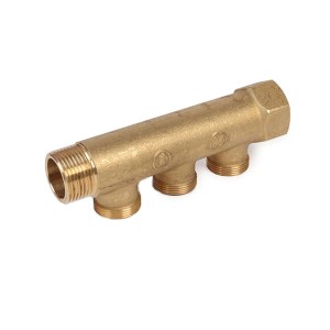Collettore in ottone per impianti di riscaldamento.