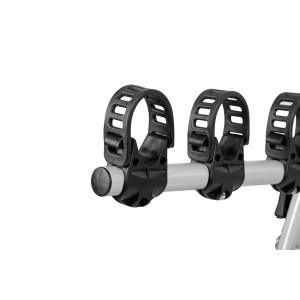 Dettaglio dei supporti per portabiciclette, accessori per il trasporto.