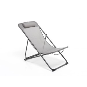 Lettino prendisole grigio t.b.t. con poggiatesta e struttura in metallo.