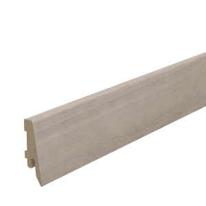 Battiscopa chiaro con texture legno, vista dettagliata.