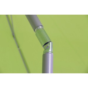 Dettaglio: Giunto inclinabile dell'ombrellone da balcone CMI verde chiaro, Ø 200 cm.