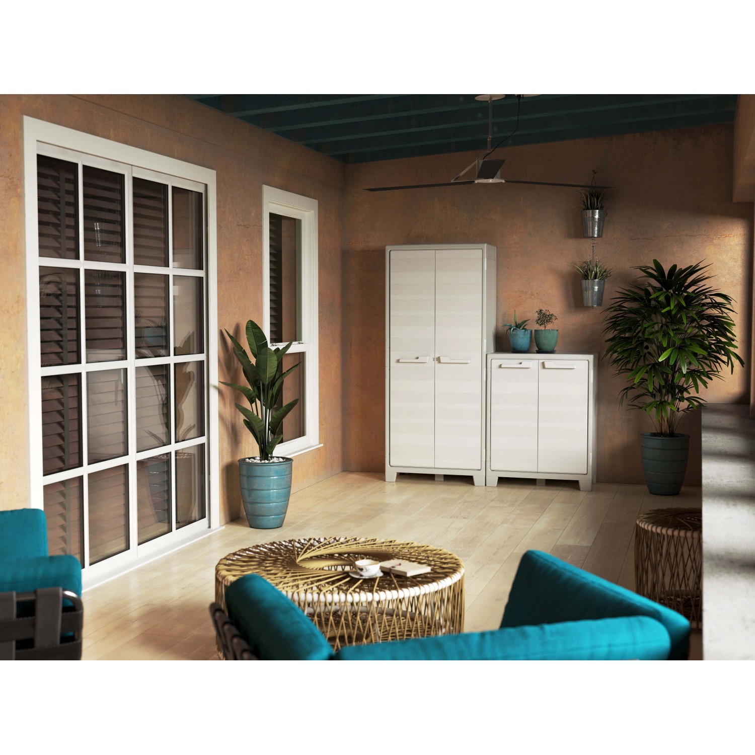 Mobili da balcone: Due armadietti in plastica bianca su una terrazza.