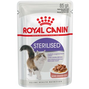 Royal Canin Sterilised cibo umido per gatti in salsa, busta da 85g per gatti sterilizzati.