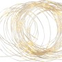 Catena luminosa solare Longo arrotolata con LED bianco caldo, ideale per giardino e balcone.