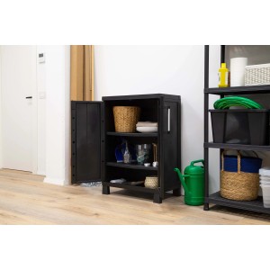 Mobile t.b.t. nero aperto con ripiani per lo stoccaggio interno.