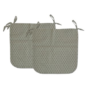 Due cuscini da esterno grigi con motivo e lacci.