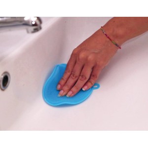 Spugna in silicone blu utilizzata in un lavandino.