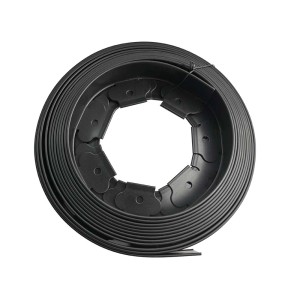 Bordura per prato nera t.b.t. per la progettazione del giardino.