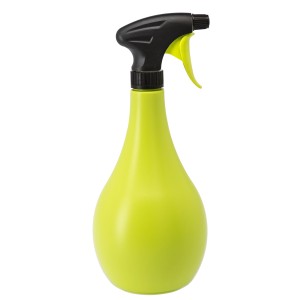 Spruzzatore a pressione verde t.b.t. per giardino e casa.