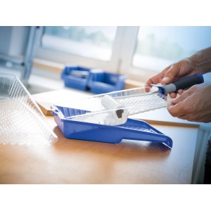 Set per verniciatura LUX, 8 pezzi: vaschetta, rulli, telaio e pellicola per verniciare.