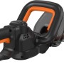 Tagliasiepi a batteria Worx Nitro WG263E.9, lama 57cm, ideale per siepi.