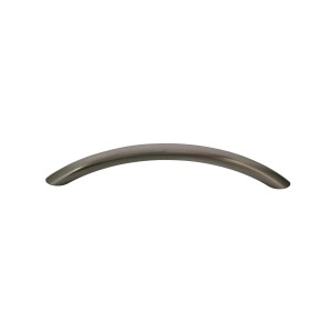 Maniglia per mobili curva in look argento. Ideale per armadi e cassetti.