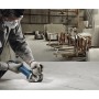 Smerigliatrice angolare Bosch Professional GWS 750-115 in azione, potenza 750 W.