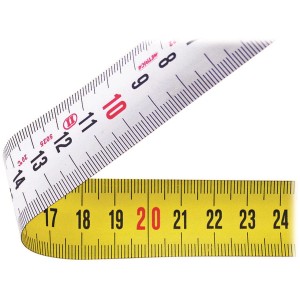 Metro a nastro t.b.t. giallo e bianco, campo di misura da 8 a 24 cm.