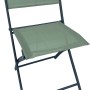Sedia da giardino pieghevole verde, ideale per balconi e terrazze.