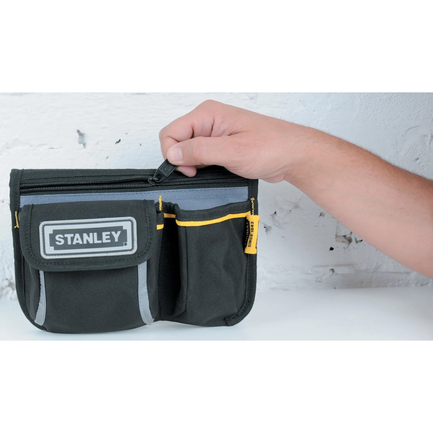Stanley Mini marsupio da cintura 1-96-179, borsa da lavoro nera con scomparti e cerniera.