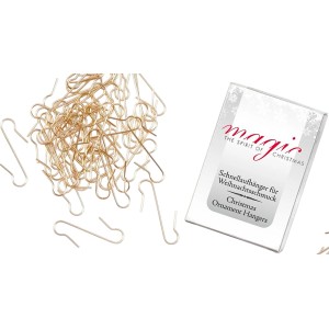 Primi piano di ganci rapidi dorati per decorazioni natalizie.