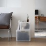 Coperchio grigio Eurobox-System (60x40 cm) impilato su due contenitori.