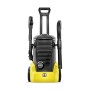 Idropulitrice giallo-nera con accessori.