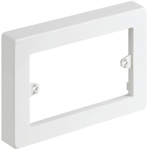 Cornice bianca t.b.t. per interruttori e prese.