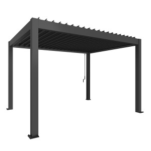 Pergola Biohort grigio scuro metallizzato con lamelle regolabili per ombra flessibile.