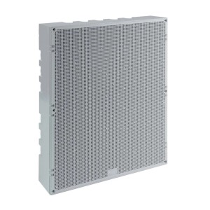 Quadro di distribuzione grigio (Quadri CEE) con superficie perforata per installazioni elettriche.