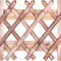 Pannello di recinzione in legno per giardino, con listelli disposti in diagonale.