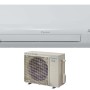 Climatizzatore Daikin Siesta bianco, unità interna ed esterna.