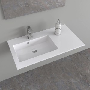 t.b.t. Lavabo singolo bianco con rubinetto e dispenser sapone.
