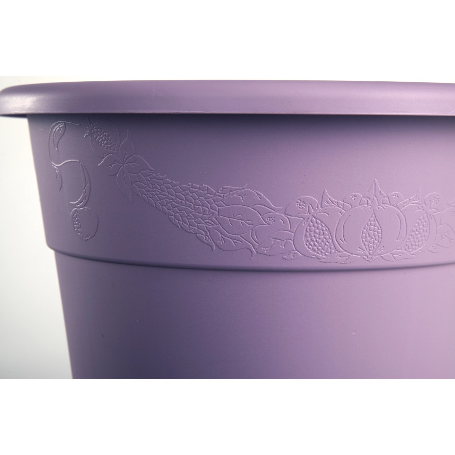 Vaso per piante lilla con motivo in rilievo, categoria: Vasi per piante.