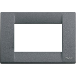 Placca grigia Vimar per interruttori e prese.
