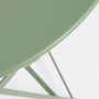 Dettaglio: Tavolo rotondo verde del set bistrot AUSTIN, parte dei set di mobili da giardino.