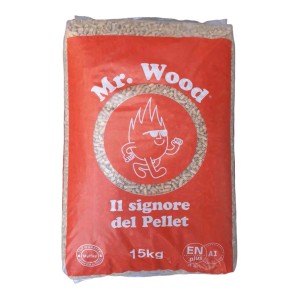 Sacco di pellet di legno, 15kg, per stufe e riscaldamenti. Combustibile per un calore accogliente.