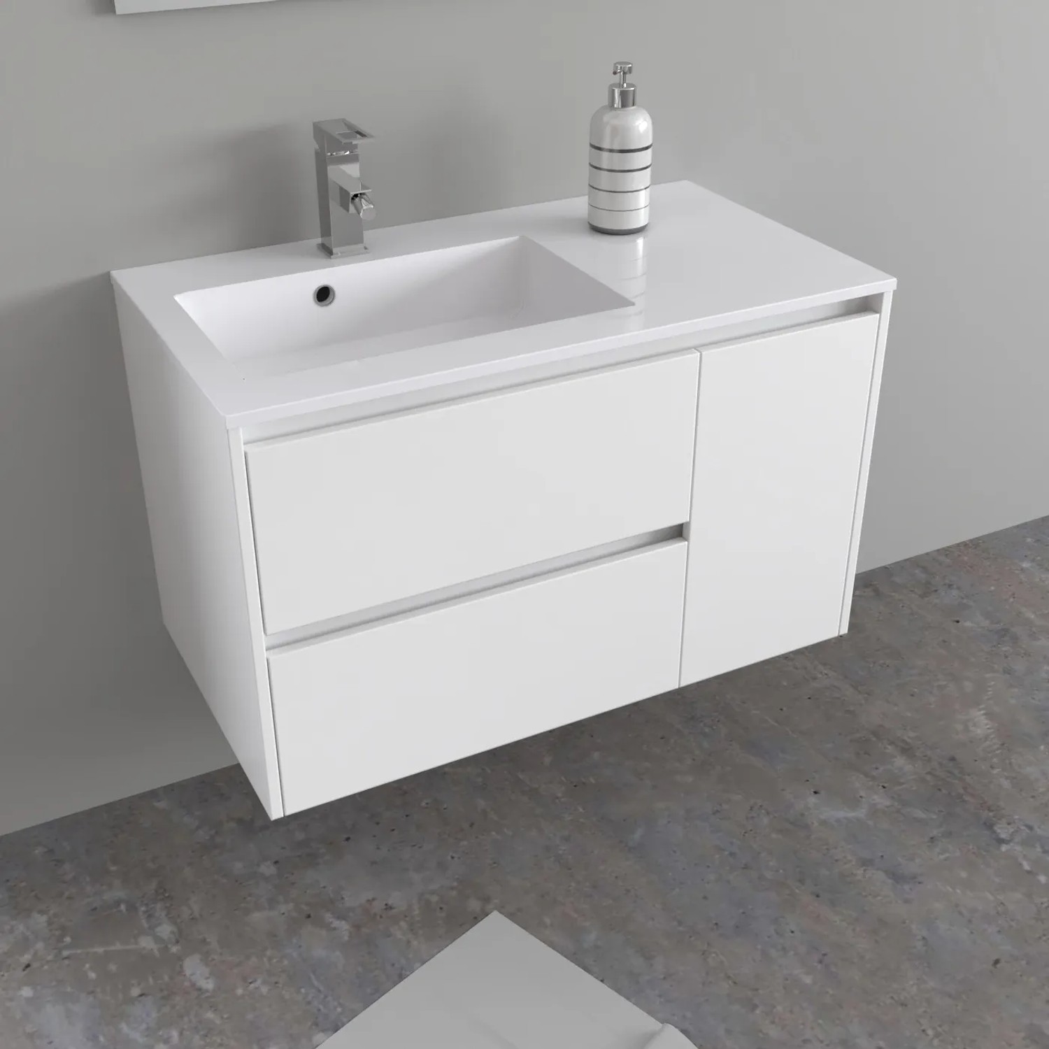 Mobile bagno bianco con lavabo e rubinetto.
