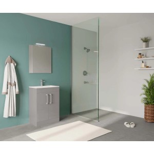 Mobile bagno grigio con lavabo in bagno moderno. Arredo bagno.