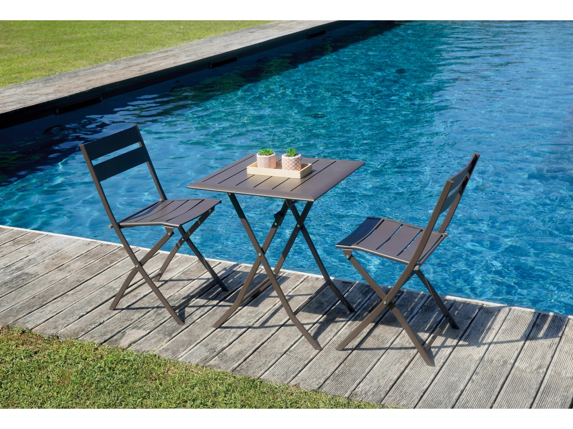 Sedia da giardino pieghevole in alluminio chocolate acquista da OBI