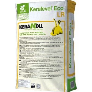 Sacco di materiale autolivellante KeraKoll KeraLevel Eco LR, ideale per la livellatura dei pavimenti.